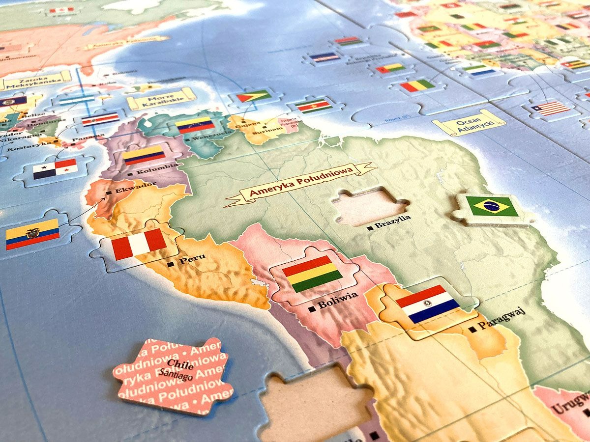 Mapa świata do puzzli konturowych Flagmistrz z 200 elementami i informacjami o stolicach i kontynentach