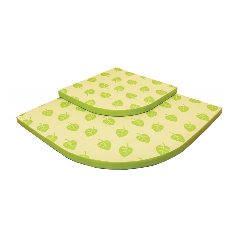 Narożny materac Listki 90 x 90 cm — widok z góry z nadrukiem liści, materiał i grubość 7 cm