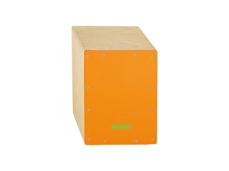 Pomarańczowy panel z zielonym logo NINO na dziecięcym cajonie z brzozy