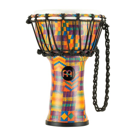 Widok bębna djembe 7 cali z syntetycznym naciągiem i korpusem w kolorze Kenyan Quilt