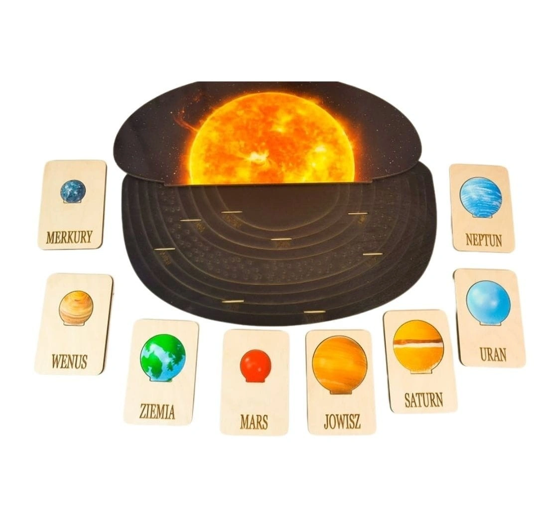 Drewniana makieta Układ Słoneczny EDUBOBO z planetami i podstawą 20x35 cm
