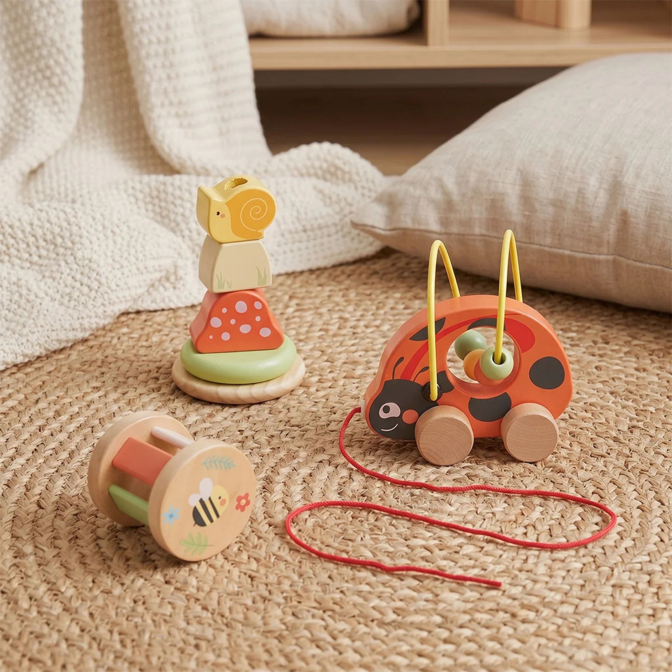 Zestaw TOOKY TOY Biedronka 3w1 z wałkiem do toczenia i układanką z motywem grzybka